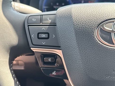 New 2026 Toyota Crown Signia AWD/4WD image 18