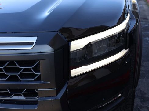 New 2026 Nissan Frontier PRO-4X w/ Pro-4x Convenience Package image 10