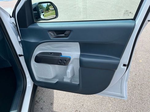 New 2026 Ford Maverick XLT AWD/4WD image 8