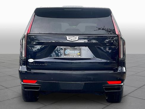 Used 2024 Cadillac Escalade Sport Platinum w/ LPO, ONYX Package AWD/4WD image 9