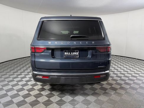 Used 2022 Jeep Wagoneer Series I w/ Premium Group I RWD image 7