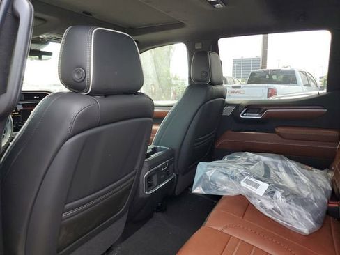 New 2026 GMC Sierra 1500 Denali Ultimate AWD/4WD image 11