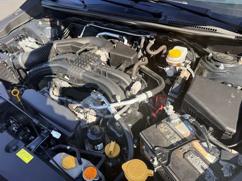 Used 2018 Subaru Crosstrek 2.0i image 29