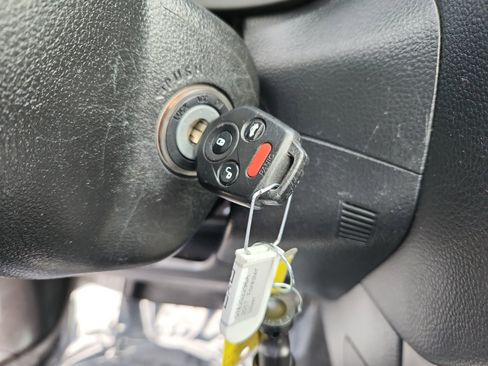 Used 2017 Subaru Forester 2.5i Premium w/ All-Weather Package image 30