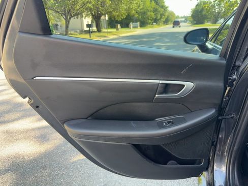 Used 2024 Hyundai Sonata SEL w/ Convenience Package FWD image 18