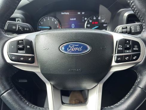 Certified 2023 Ford Explorer XLT image 26