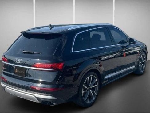 Used 2022 Audi SQ7 Premium Plus AWD/4WD image 7