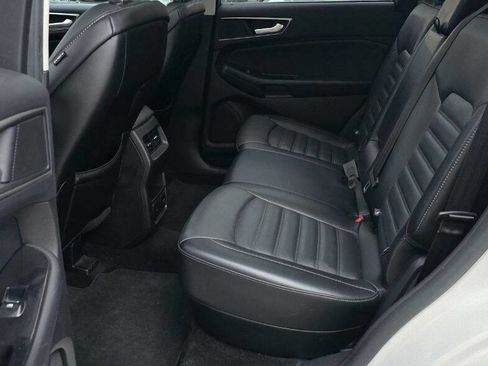 Used 2017 Ford Edge SEL w/ Equipment Group 201A image 14