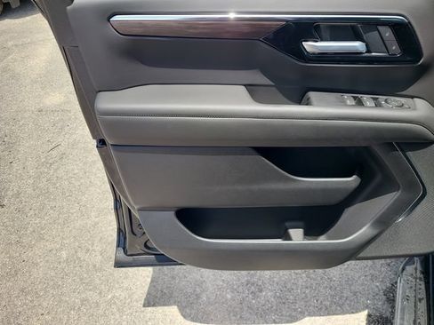 New 2026 Chevrolet Tahoe LS w/ LPO, Dark Essentials Package RWD image 21