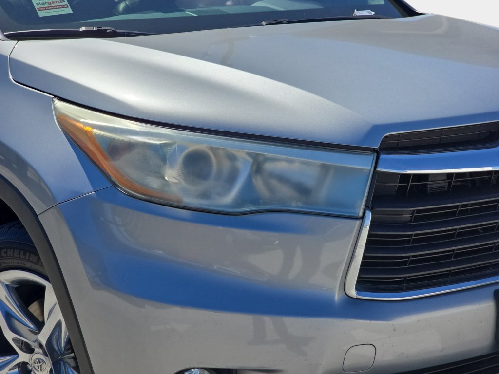 Used 2014 Toyota Highlander Limited Platinum FWD image 37