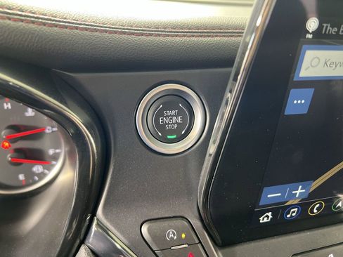 Certified 2025 Chevrolet Blazer RS w/ Enhanced Convenience Package AWD/4WD image 18