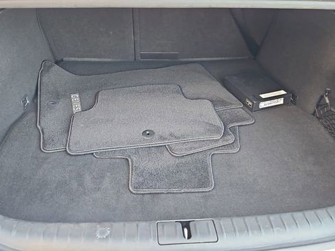 Used 2022 Genesis G70 2.0T image 17