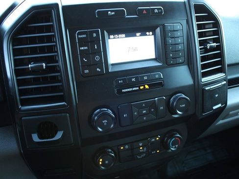 Used 2020 Ford F150 XL w/ Equipment Group 101A Mid RWD image 30