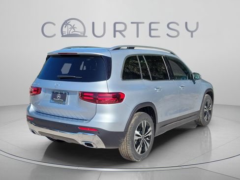 Certified 2026 Mercedes-Benz GLB 250 image 4