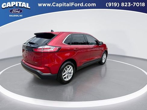 Certified 2022 Ford Edge SEL w/ Convenience Package image 8