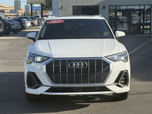 Used 2021 Audi Q3 2.0T Premium AWD/4WD image 2