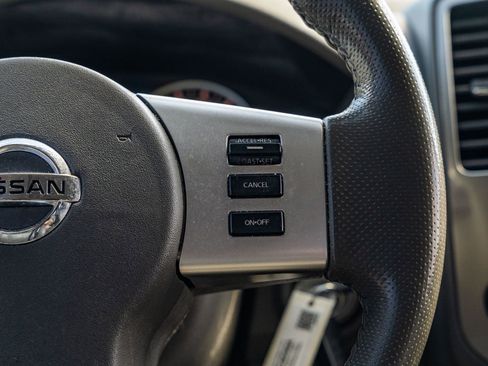 Used 2019 Nissan Frontier SL RWD image 27