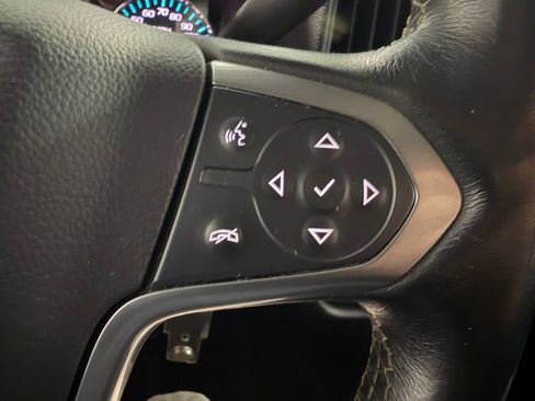 Used 2018 Chevrolet Silverado 1500 LT w/ All Star Edition image 20