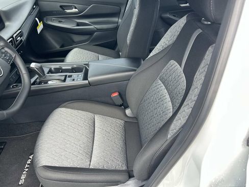 New 2026 Nissan Sentra SV w/ SV Convenience Package FWD image 14