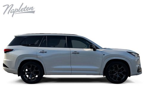 New 2026 Lexus TX 500h AWD image 7