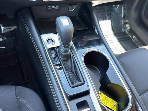 Used 2023 Nissan Altima 2.5 SV AWD/4WD image 15