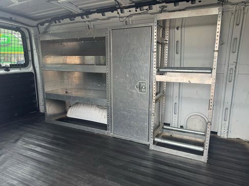 Used 2013 Chevrolet Express 1500 image 14