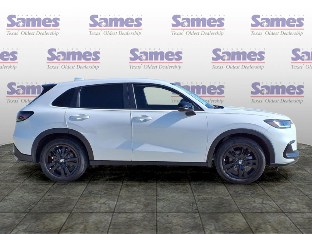 Certified 2026 Honda HR-V Sport image 8