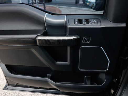 Used 2019 Ford F150 Lariat image 46