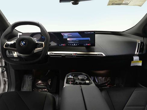 New 2026 BMW iX xDrive60 AWD/4WD image 13
