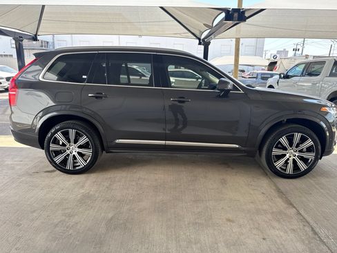 Used 2025 Volvo XC90 T8 Plus w/ Protection Package Premier AWD/4WD image 4