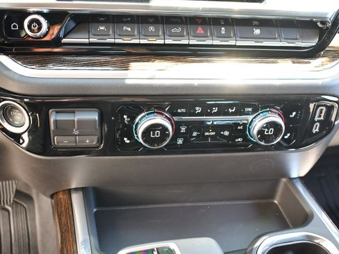 New 2026 GMC Sierra 1500 Elevation w/ Preferred Package AWD/4WD image 21