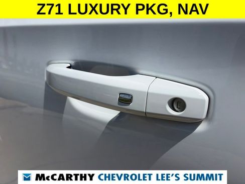 Used 2024 Chevrolet Tahoe Z71 w/ Luxury Package AWD/4WD image 52