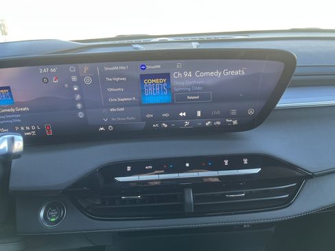 Used 2025 Buick Enclave Preferred image 26