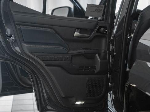 New 2026 Toyota 4Runner 4WD image 43
