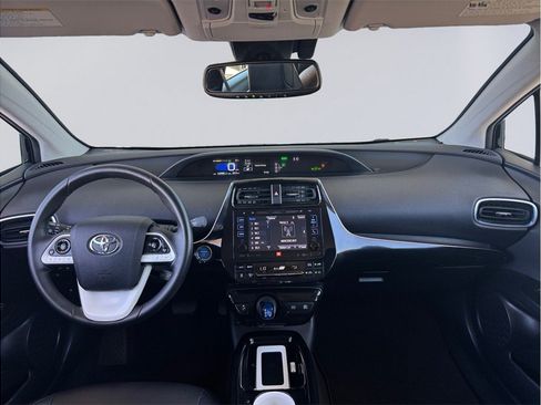 Used 2016 Toyota Prius Four Touring w/ Premium Convenience Package FWD image 22