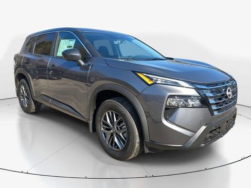 New 2026 Nissan Rogue S image 2