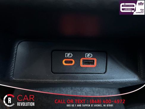 Used 2024 Nissan Altima 2.5 SR FWD image 29