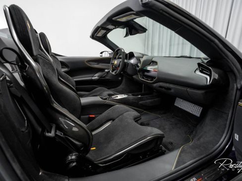 Used 2025 Ferrari SF90 Spider image 50