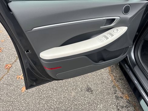New 2026 Hyundai Sonata SEL FWD image 10