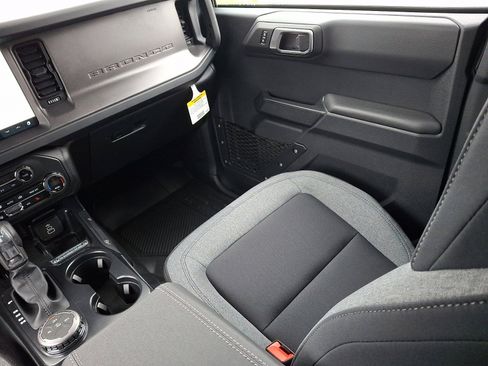 New 2026 Ford Bronco Big Bend image 16