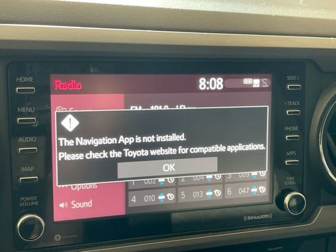 Used 2023 Toyota Tacoma TRD Off-Road w/ Black Out Package (TMS) AWD/4WD image 18