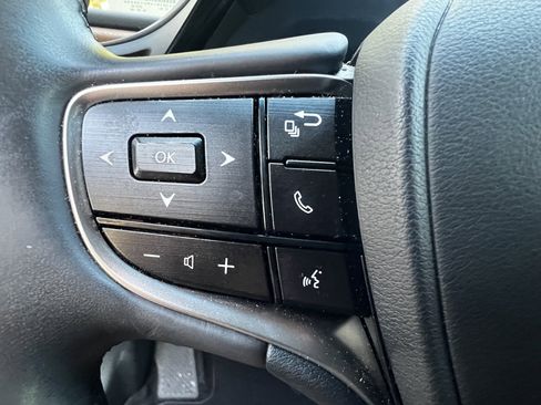 Certified 2023 Lexus ES 350 w/ Premium Package image 19