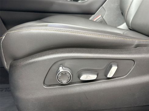 Used 2021 Cadillac XT4 Sport w/ Cold Weather Package image 29