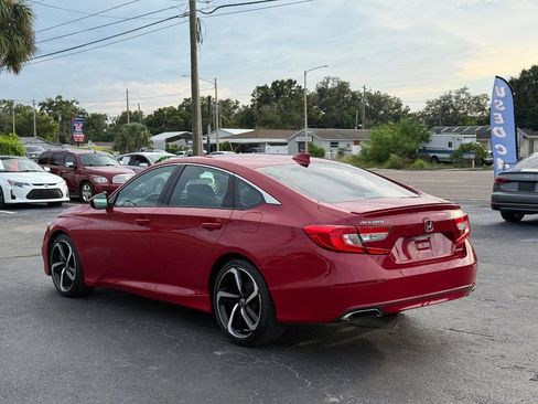 Used 2018 Honda Accord Sport image 3