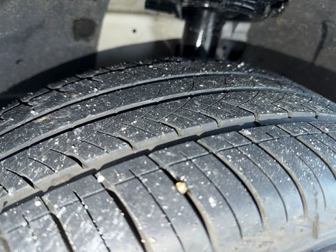 Used 2017 Ford Escape SE image 28