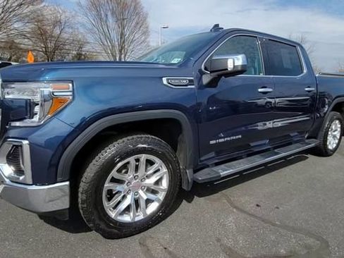 Used 2020 GMC Sierra 1500 SLT w/ SLT Premium Package AWD/4WD image 4