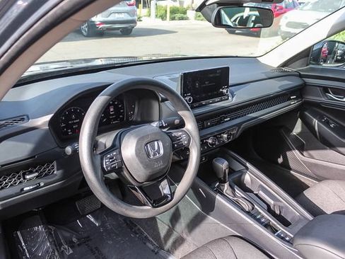 Used 2023 Honda Accord EX image 22