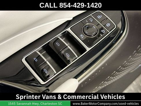 Used 2024 Cadillac Lyriq Sport RWD image 19