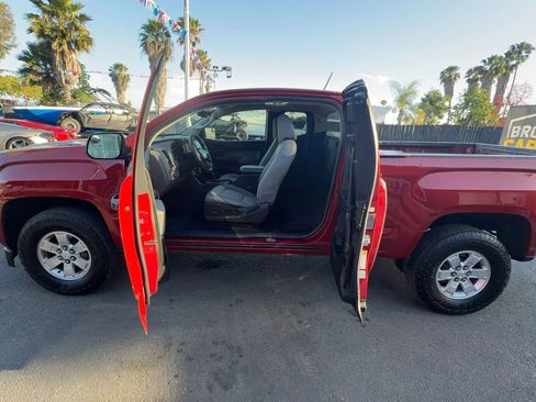 Used 2016 GMC Canyon W/T RWD image 27