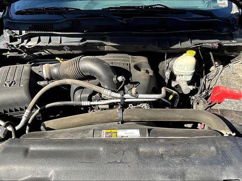 Used 2014 RAM 1500 Express AWD/4WD image 10